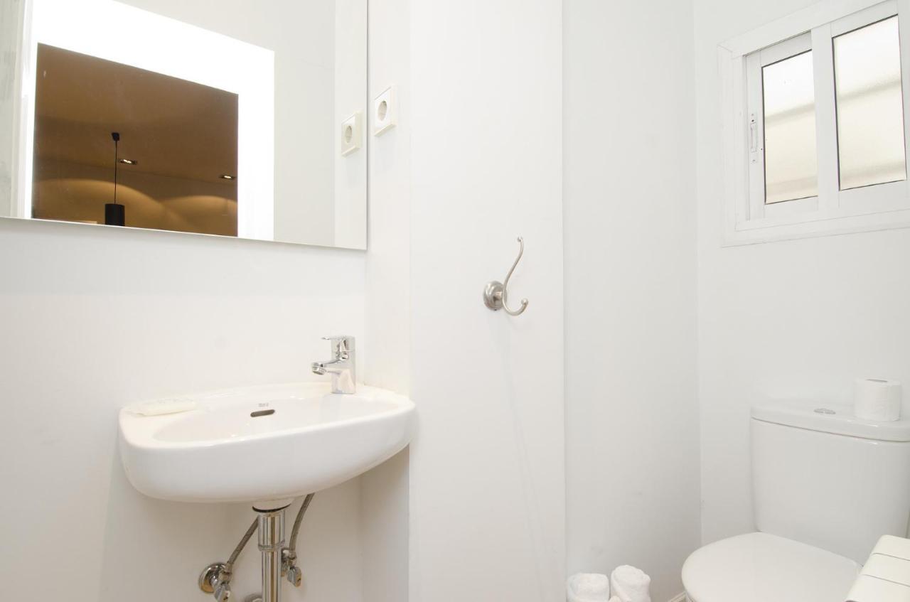 Apartamento San Anton II En มาดริด ภายนอก รูปภาพ
